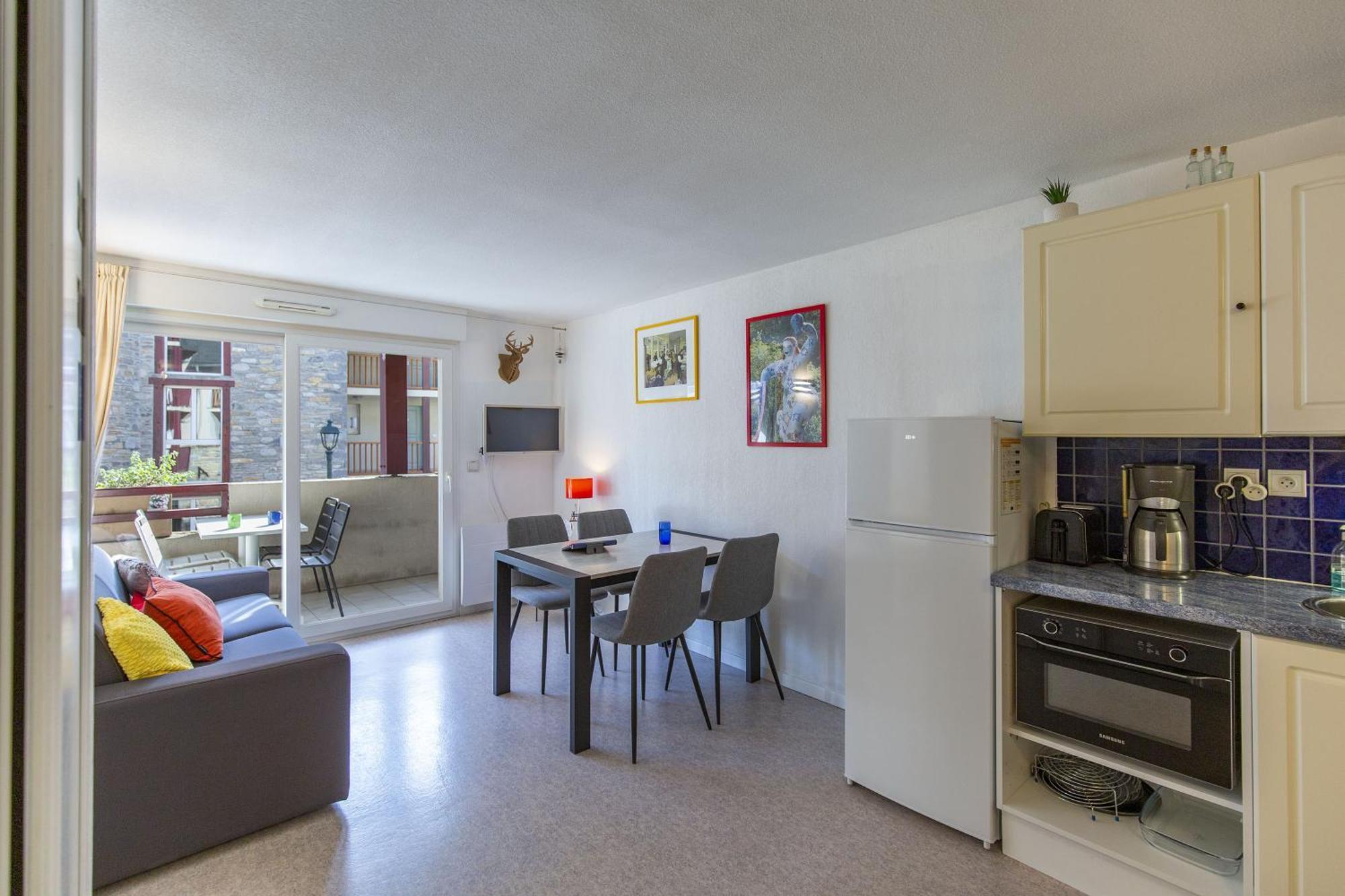 Appt 4 Pers Tout Equipe, Hypercentre Village, Fibre, Garage, Linge Fourni Saint-Lary-Soulan Exterior photo